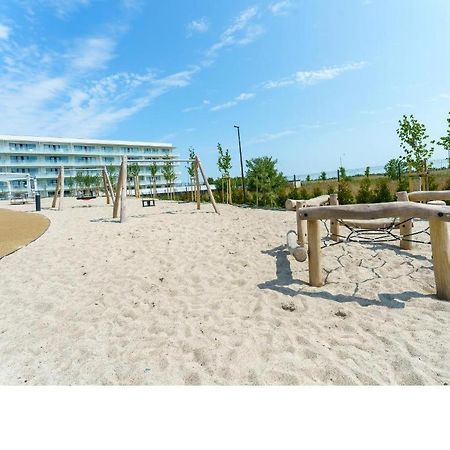 Kolobrzeg Apartamenty Polanki Aqua Z Bezplatnym Basenem, Bawialnia, Parkingiem I Fitness Exterior photo