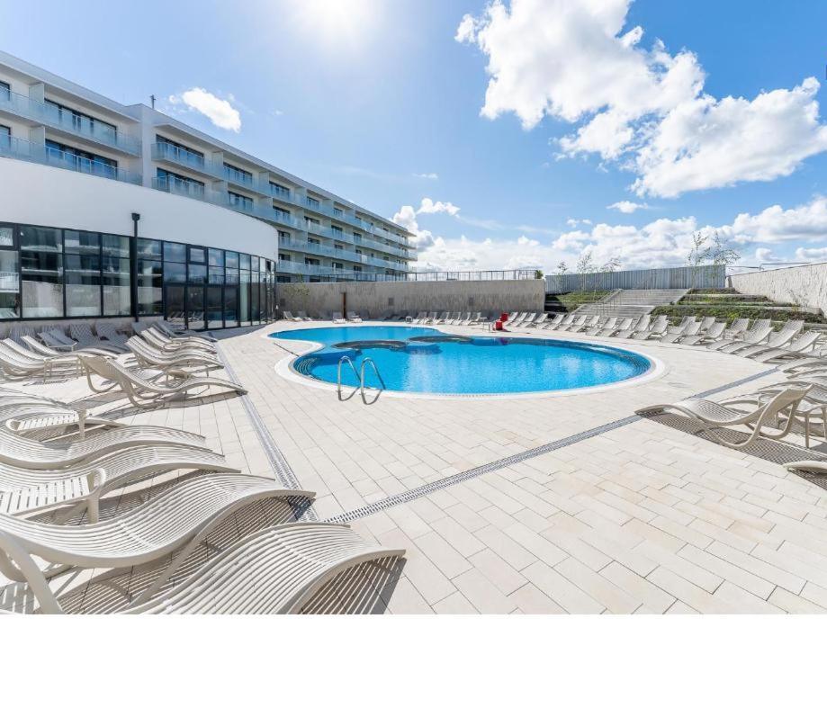 Kolobrzeg Apartamenty Polanki Aqua Z Bezplatnym Basenem, Bawialnia, Parkingiem I Fitness Exterior photo